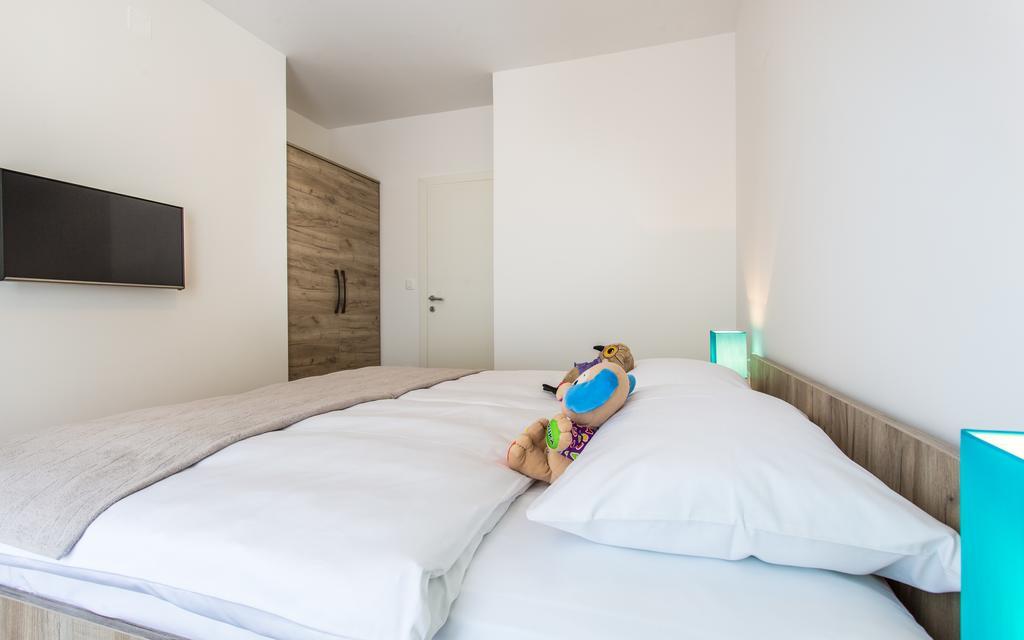 Apartments Viktorija บัชกา ภายนอก รูปภาพ