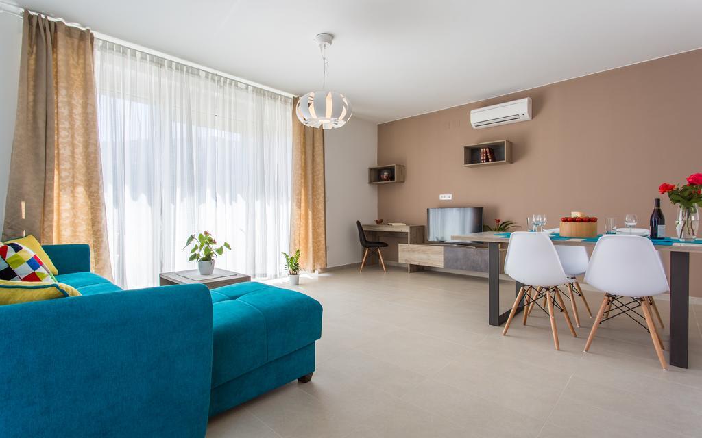 Apartments Viktorija บัชกา ภายนอก รูปภาพ